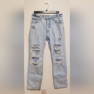 H&M light wash denim jeans